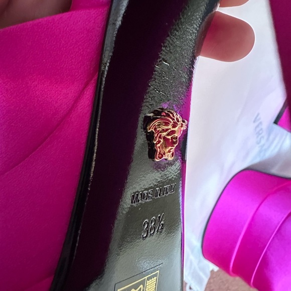 Versace Sandals Sz 8 Pink. Authentic Aevitas Medusa Crystal Ankle-Strap Platform - Picture 11 of 17